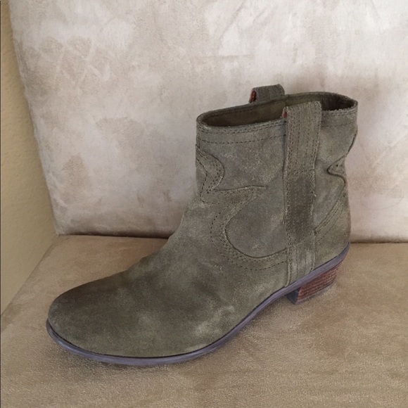 Lucky Brand Booties - Picture 2 of 5